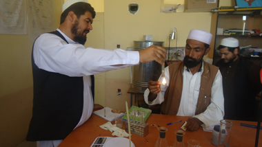 lab logar 4 380